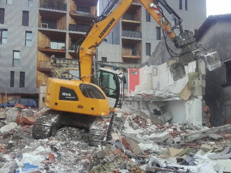ENGIN DE DEMOLITION BORDEAUX