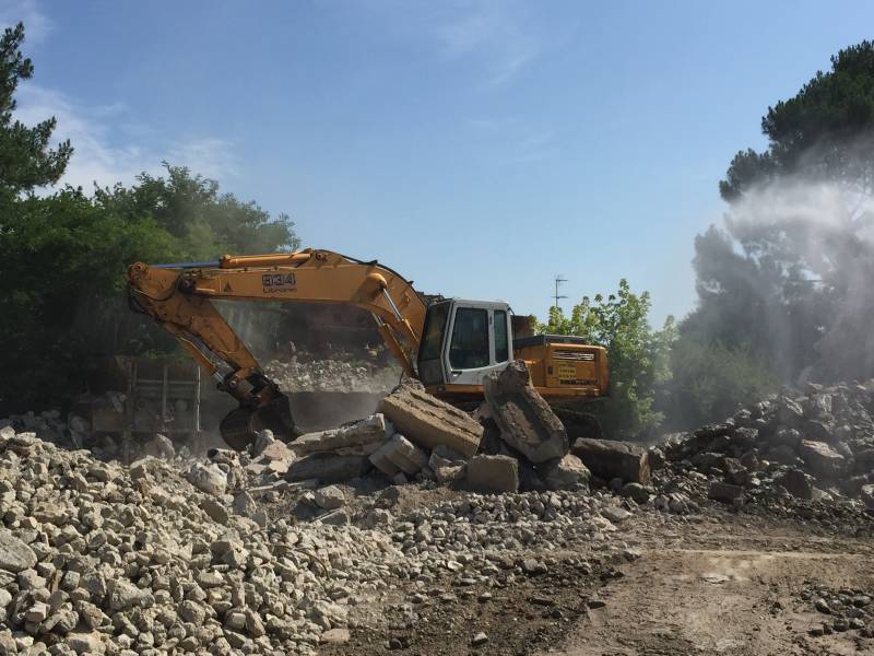 ENTREPRISE DE DEMOLITION DE MAISON SUR LE BASSIN D'ARCACHON EN GIRONDE