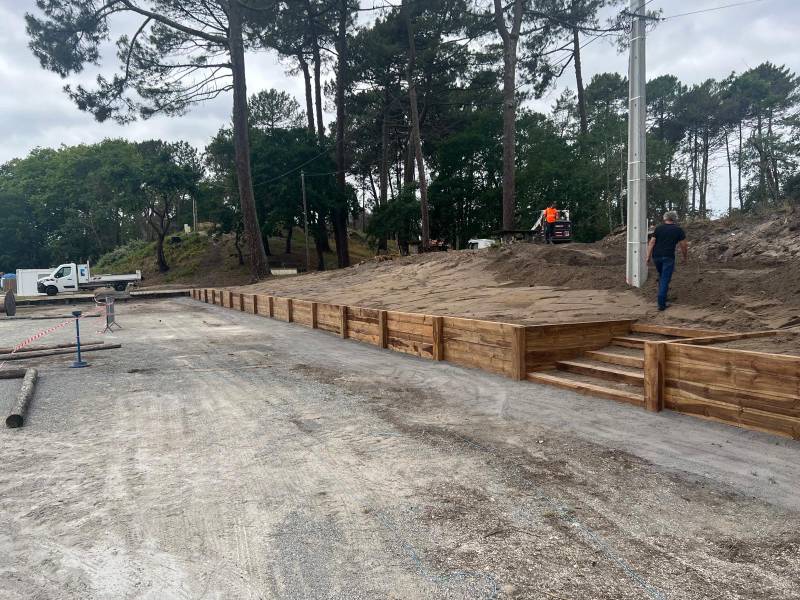 Sublimez Vos Espaces Extérieurs avec nos Traverses Paysagères sur le bassin d'Arcachon