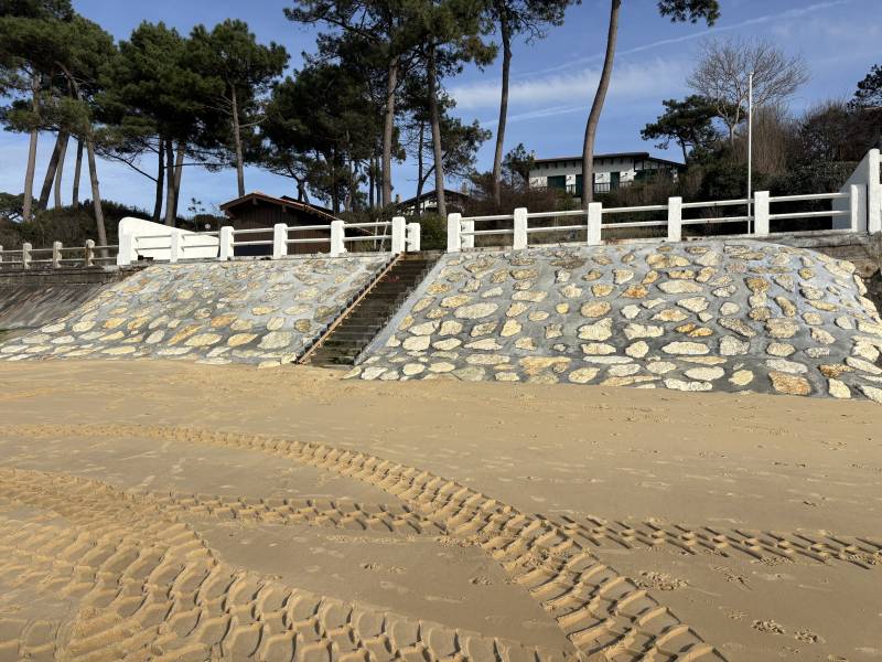 Reprise d’un perré à Pyla-sur-Mer